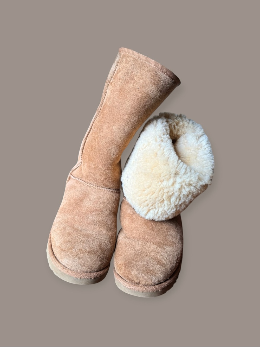 UGG Women's Chestnut Suede Shearling Boots